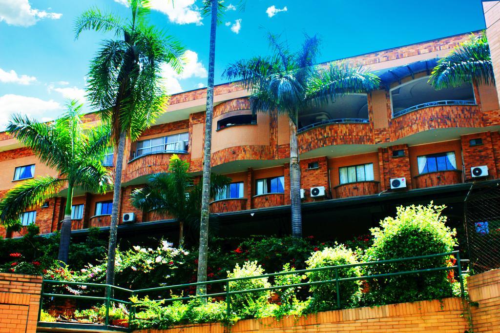 Hotel Palmera Real Bucaramanga Buitenkant foto